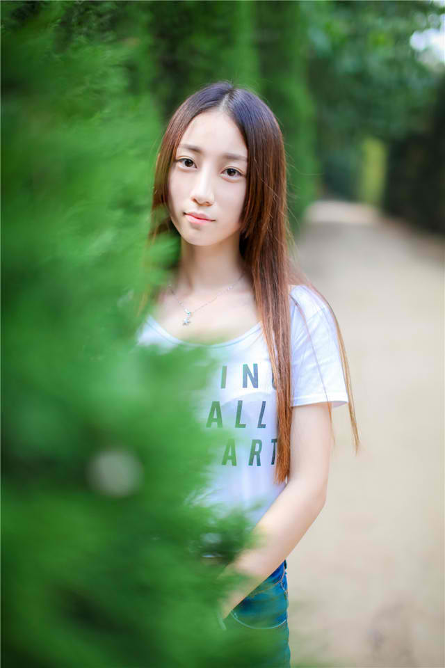 许我向你看